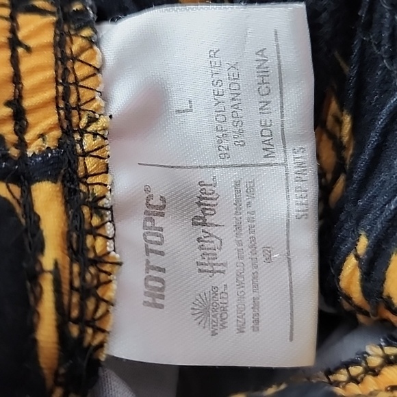 Hot Topic Men's Harry Potter Hufflepuff Black Yellow Stretch Sleep Pants Size L - Picture 9 of 12